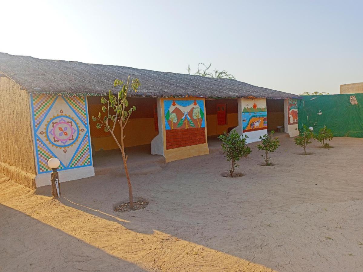 Kutir Craft Village Resort Bherandiala Luaran gambar