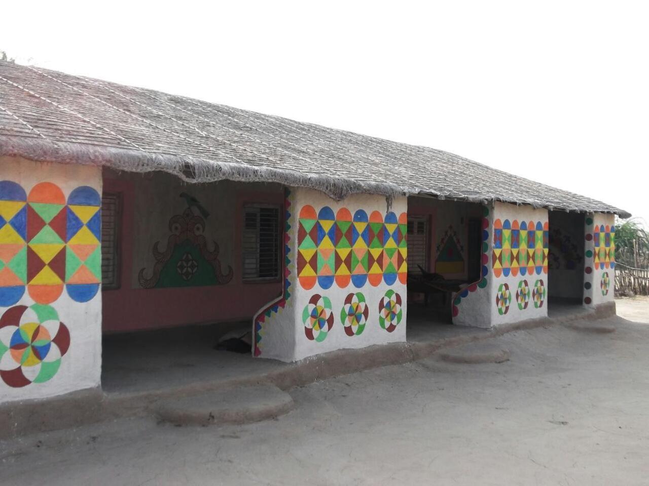 Kutir Craft Village Resort Bherandiala Luaran gambar