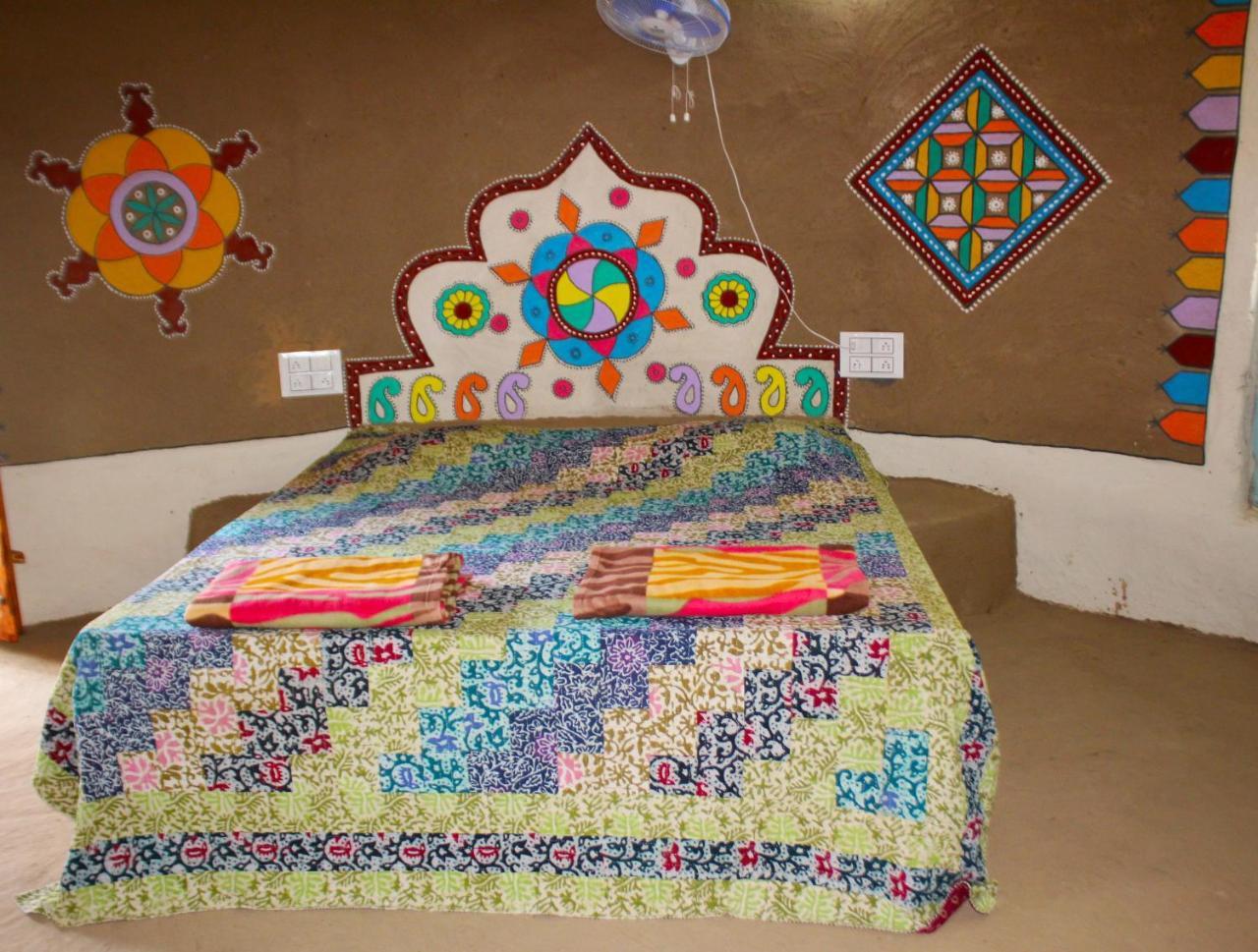 Kutir Craft Village Resort Bherandiala Luaran gambar