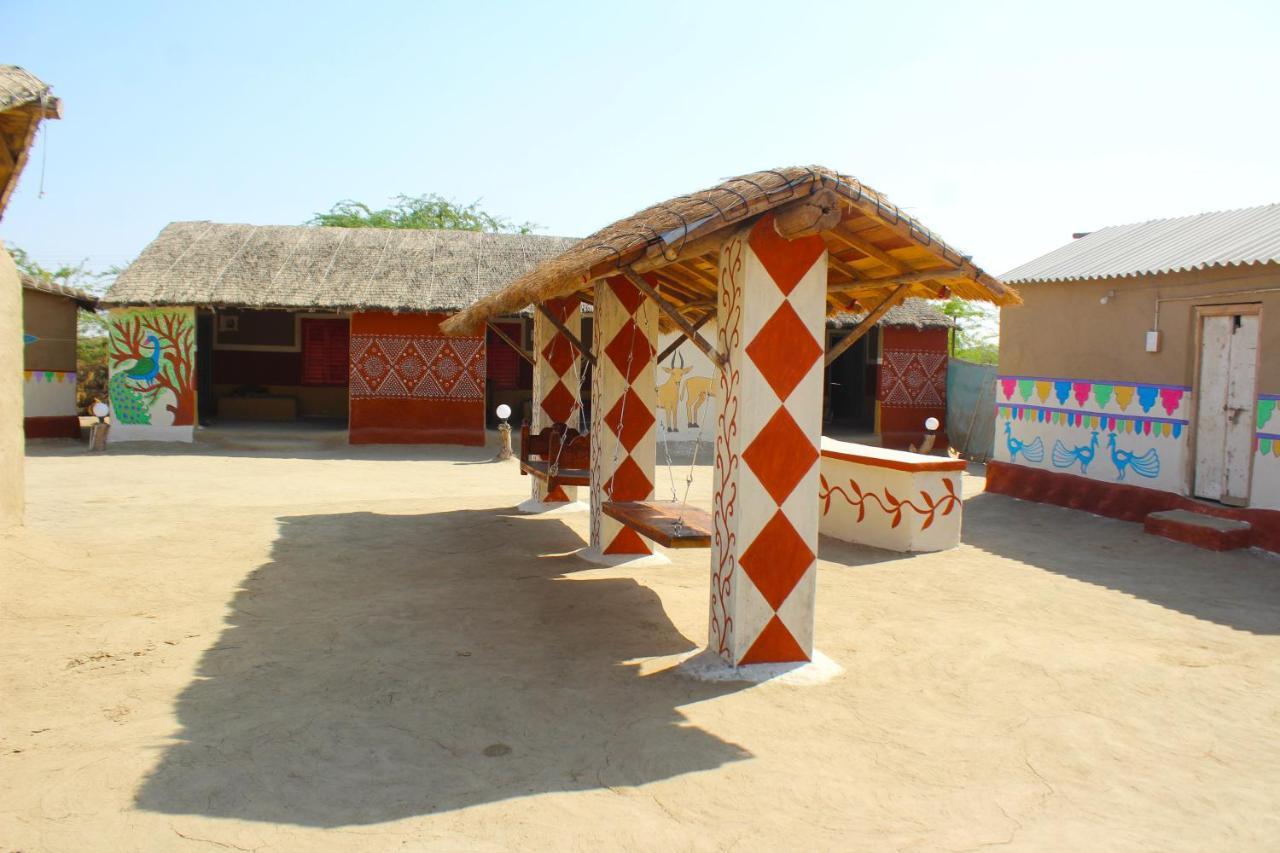 Kutir Craft Village Resort Bherandiala Luaran gambar