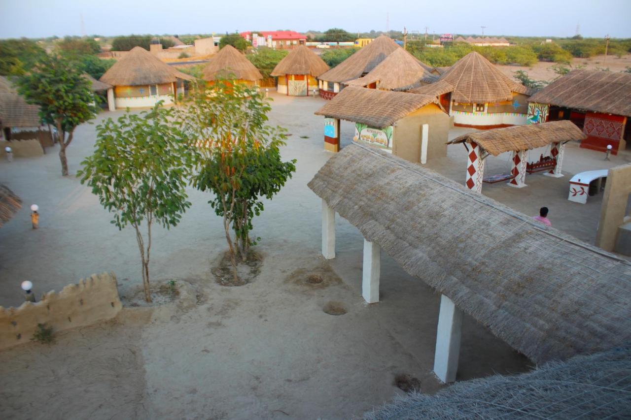 Kutir Craft Village Resort Bherandiala Luaran gambar