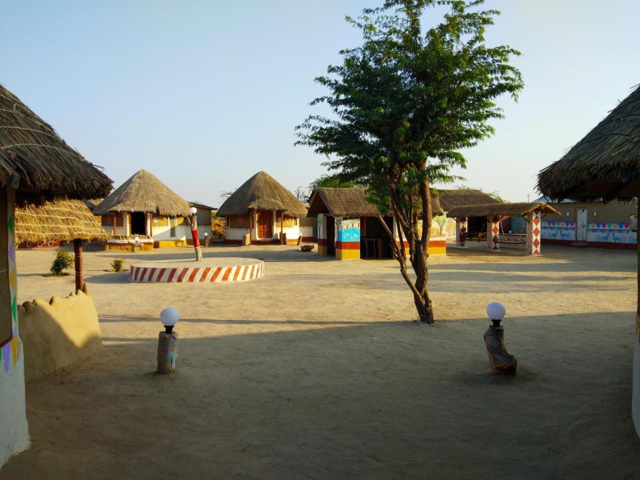 Kutir Craft Village Resort Bherandiala Luaran gambar