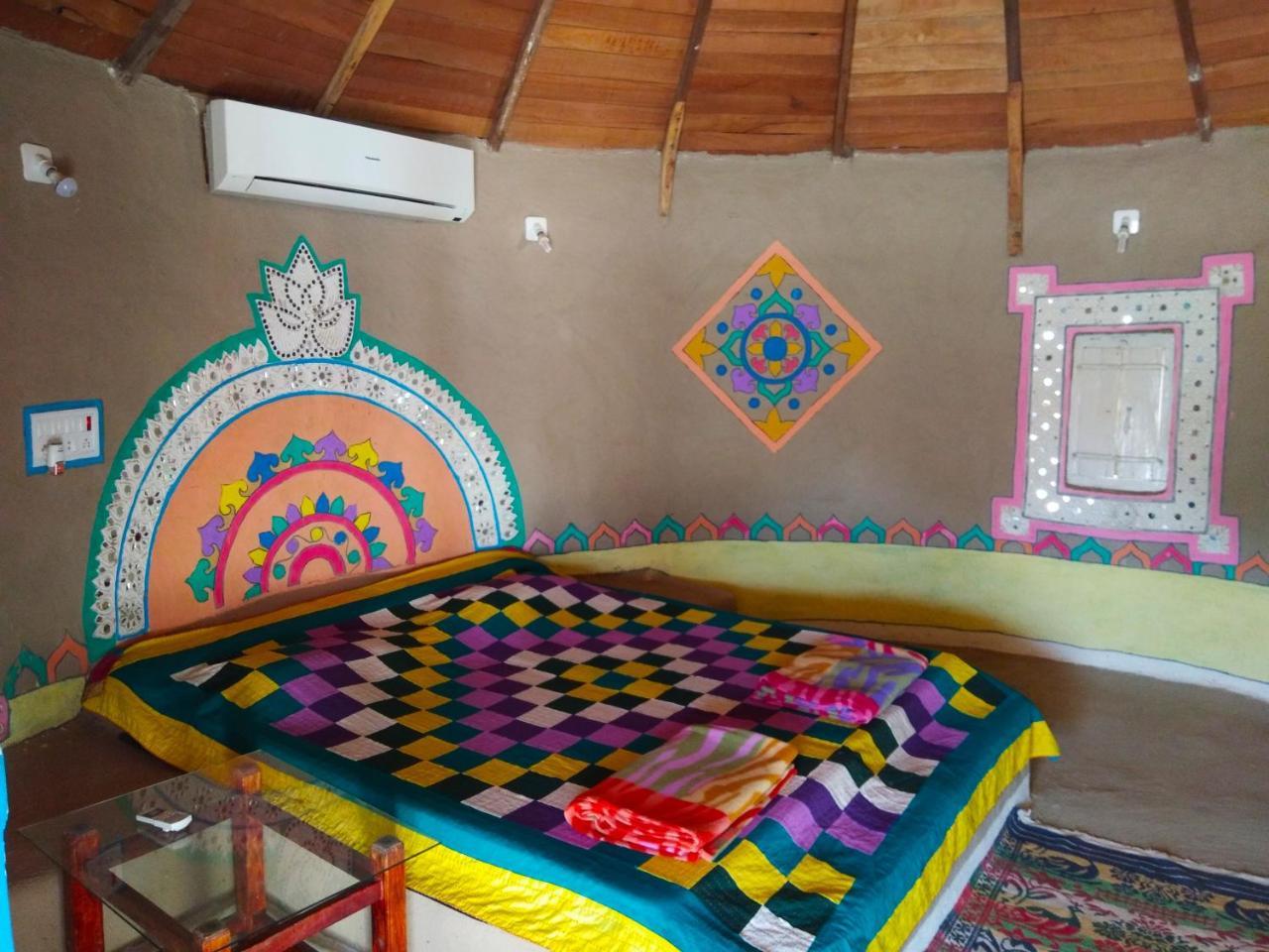 Kutir Craft Village Resort Bherandiala Luaran gambar