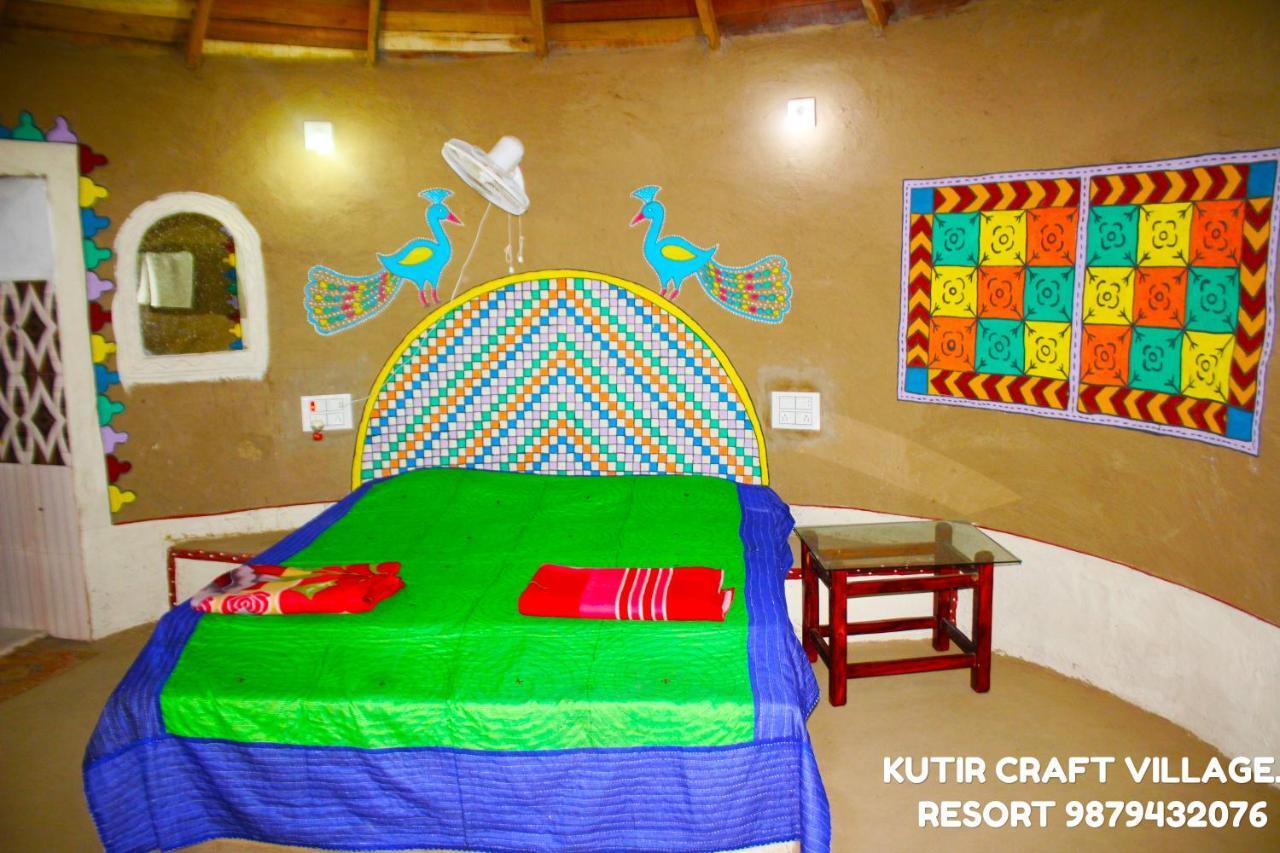 Kutir Craft Village Resort Bherandiala Luaran gambar